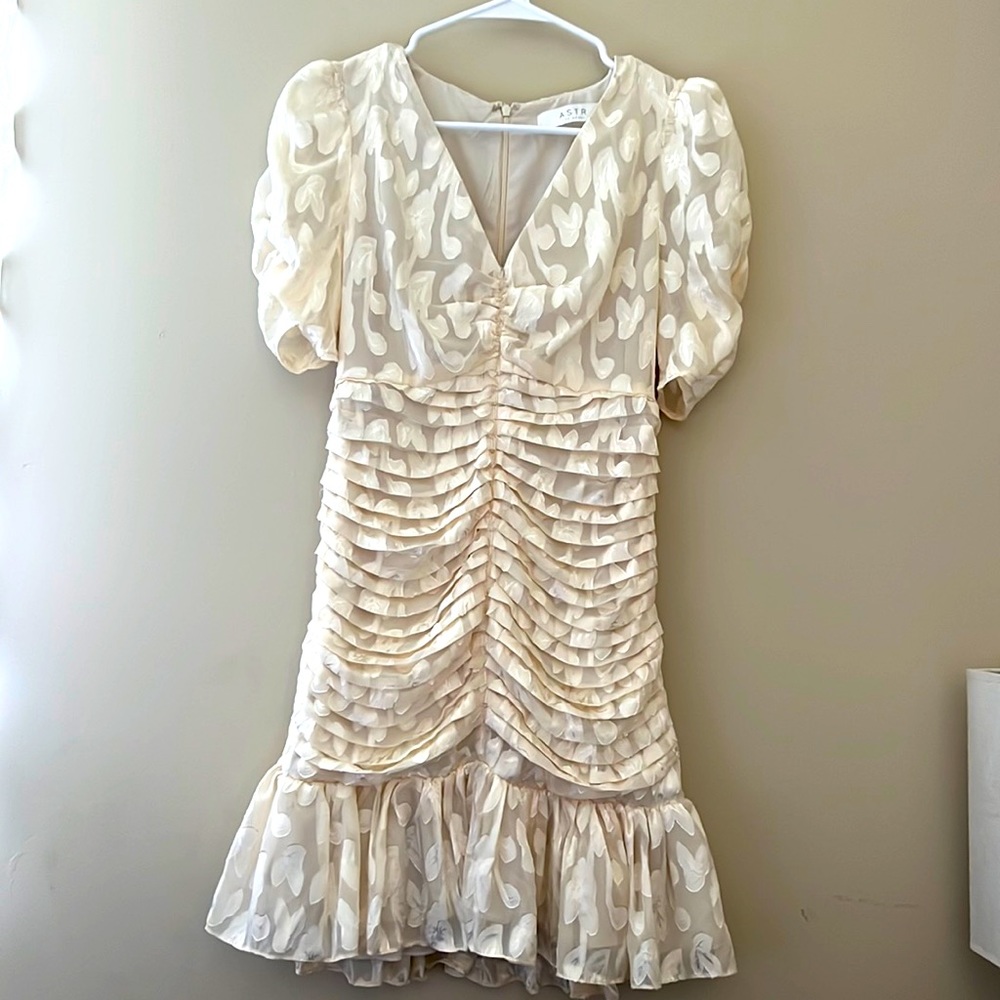 Astr Erina cream ruffle ruched dress